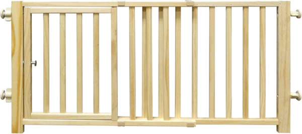 Four Paws® Walkover Wood Dog Gate with Door 1 Four Paws® Puerta de Madera Walkover con Puerta para Mascotas